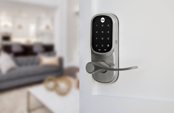 One Hole (e.g. no deadbolt)